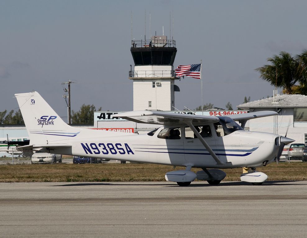 Cessna Skyhawk (N938SA)