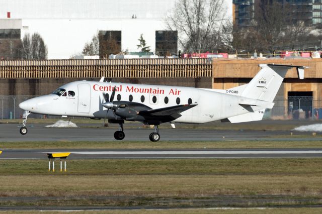 Beechcraft 1900 (C-FCMB)