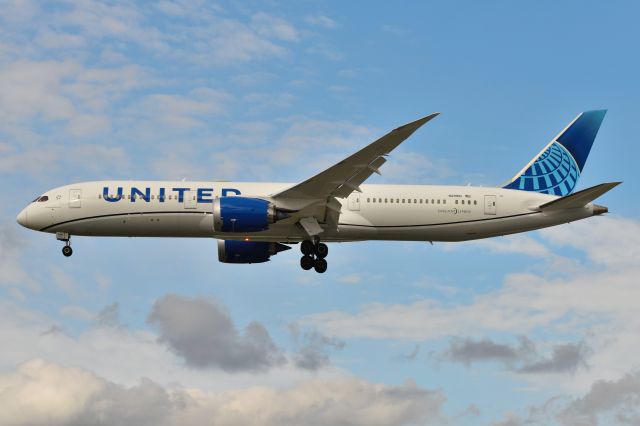 Boeing 787-9 Dreamliner (N29981) - 28-C 10-22-21