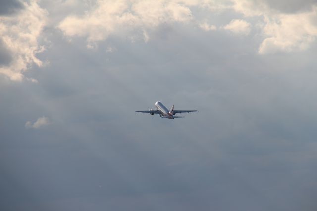 Airbus A319 (N812AW) - April 16th, 2017