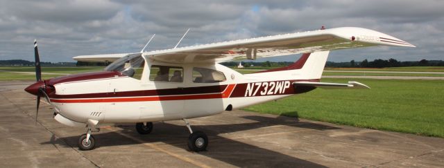 Cessna T210 Turbo Centurion (N732WP) - Summer of 2020 (Aug)... 