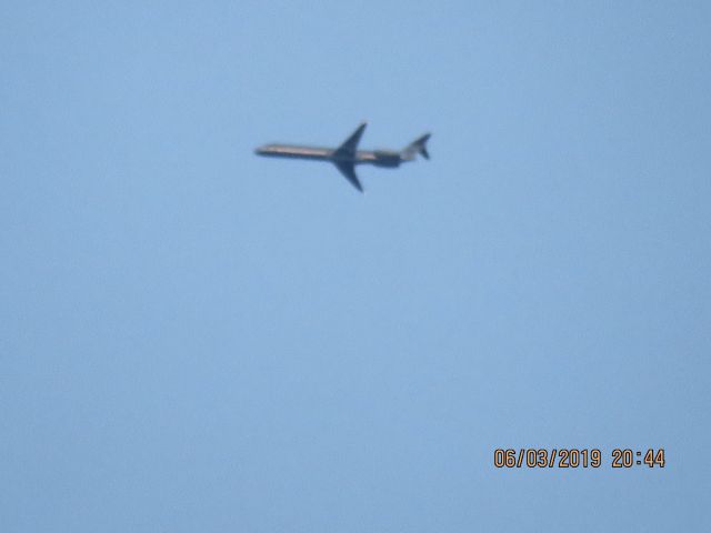 McDonnell Douglas MD-83 (N9629H)