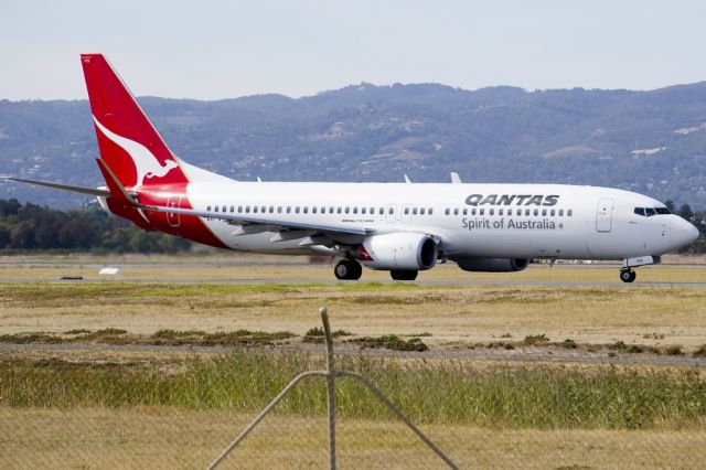 Boeing 737-800 (VH-VYK) - On taxi-way heading for take off on runway 05. Friday 19th April 2013.