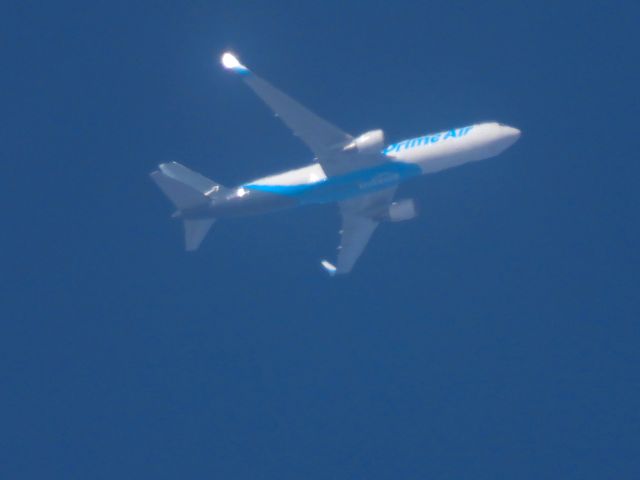 BOEING 767-300 (N613AZ) - ATN3387br /PHX-ILNbr /12/10/2024