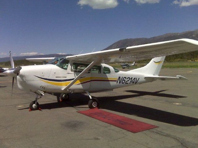 Cessna 206 Stationair (N6214V)