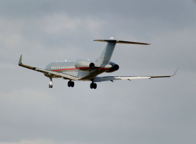 Bombardier Global 5000 (9H-VJE)
