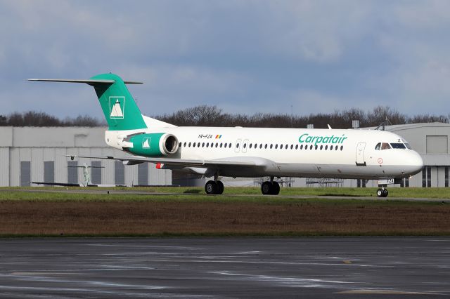 Fokker 100 (YR-FZA)