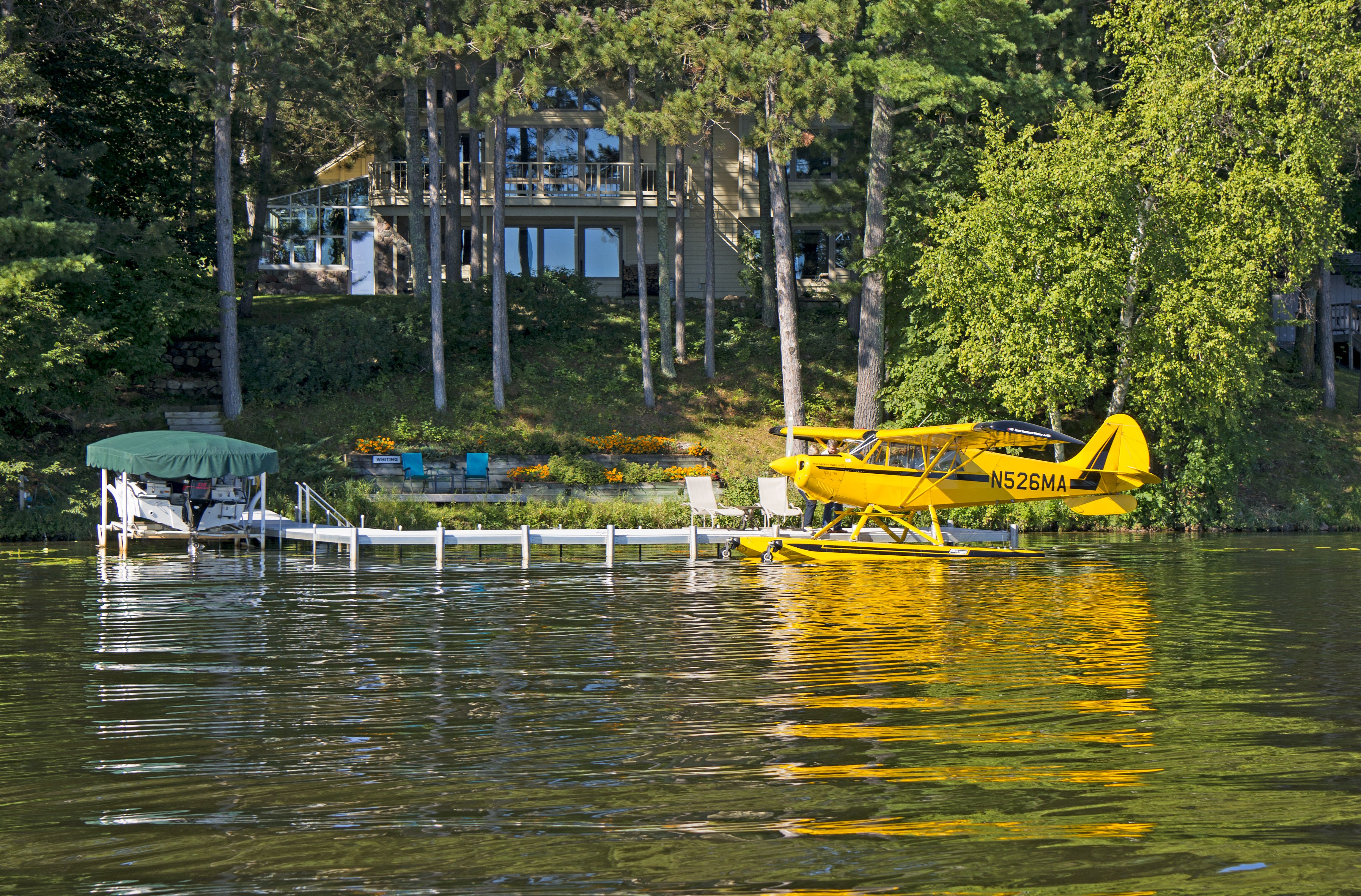 CHRISTEN Husky (N526MA) - Upper Gull