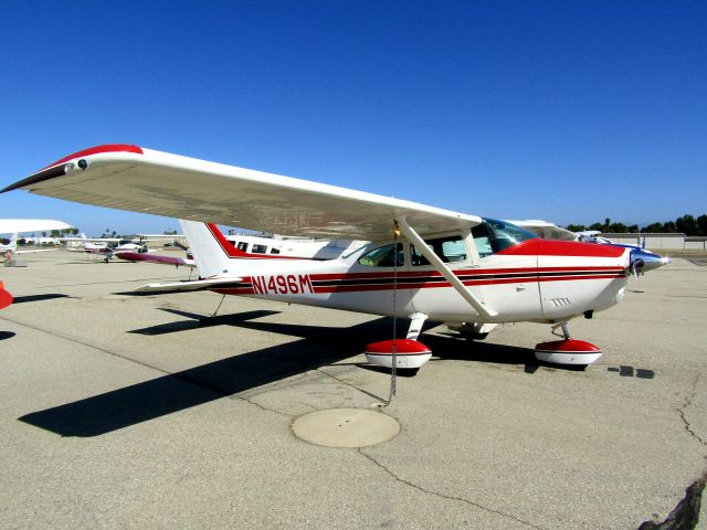 Cessna Skylane (N1496M) - On the ramp 