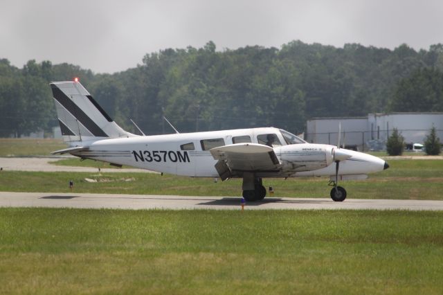 Piper Seneca (N3570M)