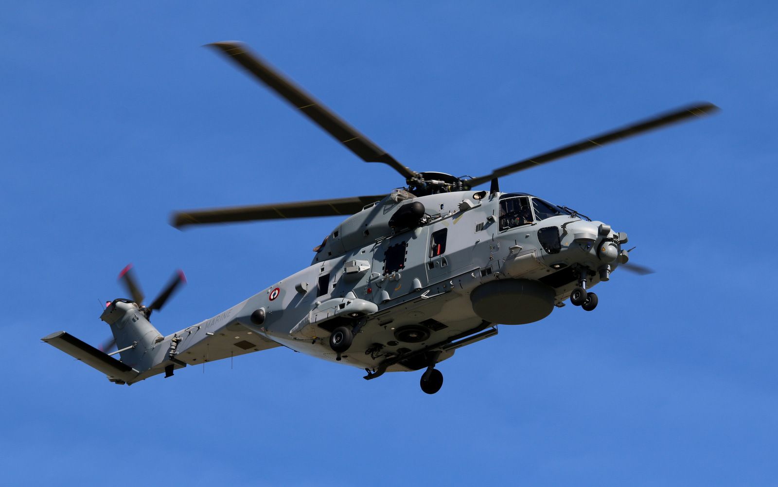 — — - NH90 " Caïman" French Navy , N° 21