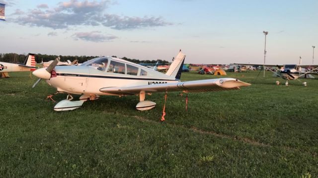 Piper Cherokee (N2062R)