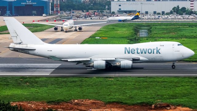 Boeing 747-200 (TF-AKE)