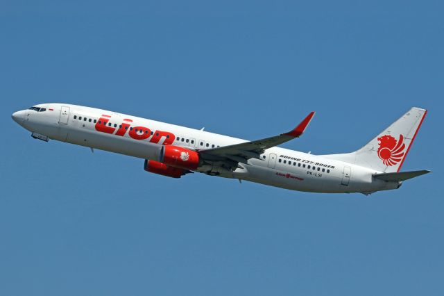 Boeing 737-900 (PK-LSI)