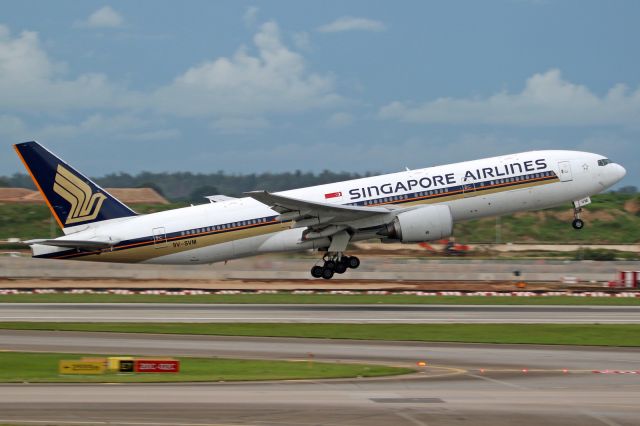 Boeing 777-200 (9V-SVM)