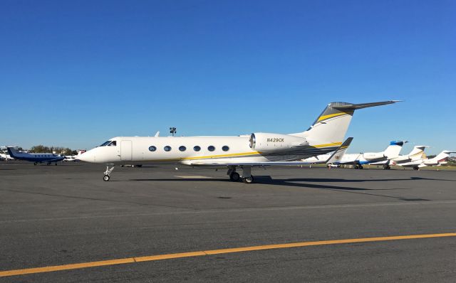 Gulfstream Aerospace Gulfstream IV (N429CK) - 1st upload of N429CK 10/31/17 @ KBOS Logan