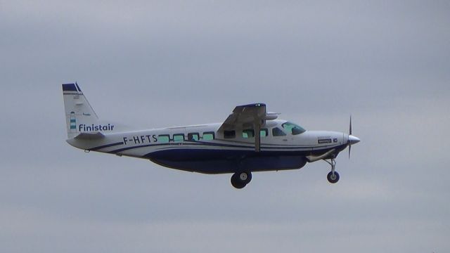 Cessna Caravan (F-HFTS)