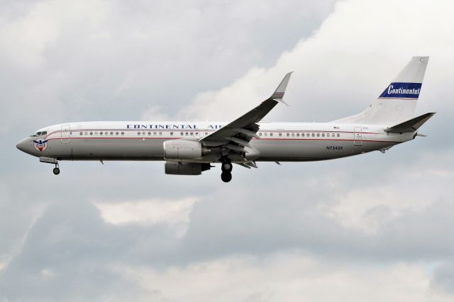 Boeing 737-900 (N75435) - Continental Heritage Jet