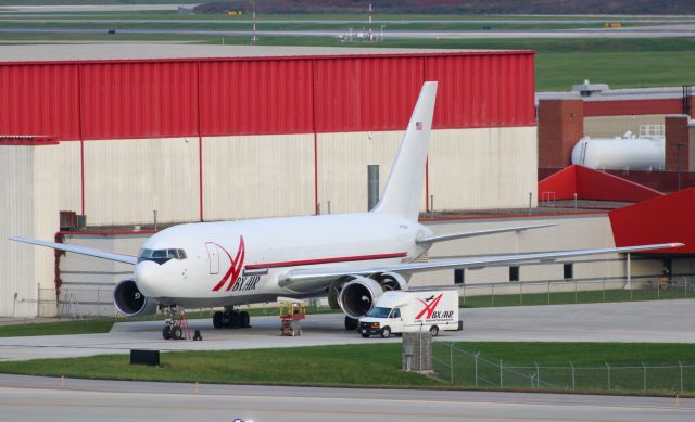 BOEING 767-200 (N750AX) - ABX 767-200 sitting outside the FEAM hangar at CVG.