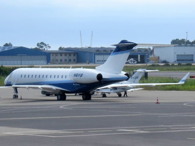Bombardier Global Express (N6VB) - 29 JUL 2015