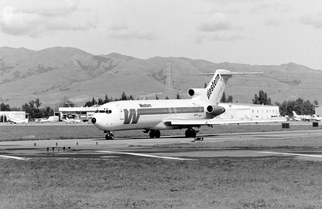 BOEING 727-200 (N2815W) - KSJC - apprx 1981-82? Western Airlines 727 rolling to 30L for Salt Lake City - This jet LN 1039 and delv new to Western. Taken in the Delta Merger, this jet eventually sold 2000 - or 2003. When Western was strong at San Jose( SJC) they offered flights from SJC-SLC daily from $21.00 to $35.00 one way and I was going to take the 727 flight one morning and back the same day/evening for a SLC terminal photo run just because I could...but never did. I was a fool.