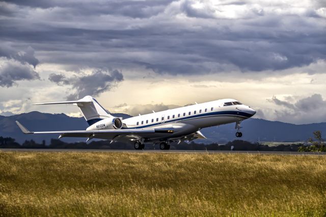 Bombardier Global Express (N610SW)