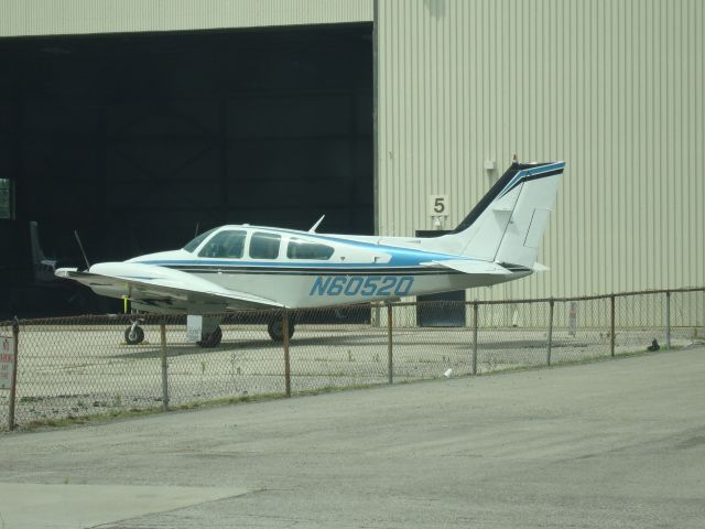 Beechcraft 55 Baron (N60520)