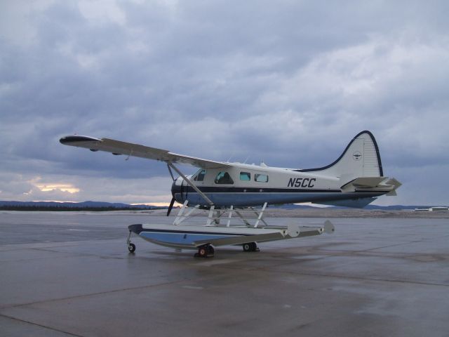 Mooney M-20 — - Parked at Woodard Aviation FBO Goose Airport NL. May 4/9