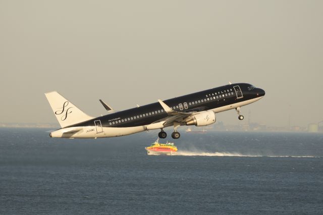 Airbus A320 (JA24MC) - March 9th 2019:HND-FUK.