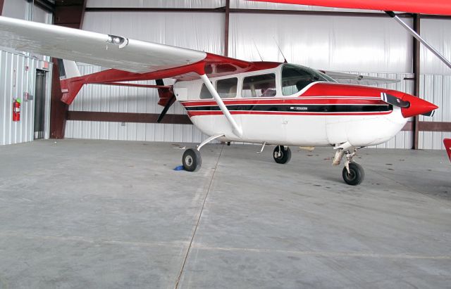 Cessna 336 Skymaster (N2246X) - A beautiful push pull Skymaster!