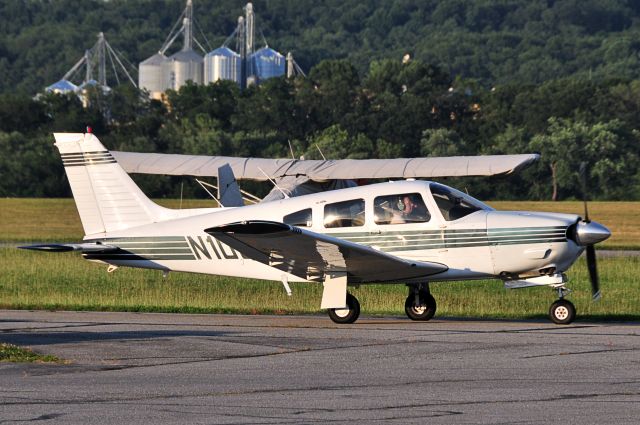 Piper Cherokee (N106PE) - Seen at KFDK on 6/20/2010.      http://discussions.flightaware.com/profile.php?mode=viewprofile&u=269247