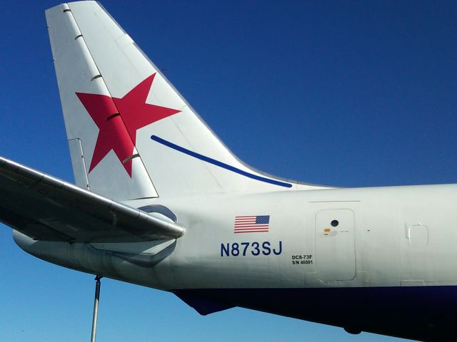 McDonnell Douglas DC-8-70 (N873SJ)