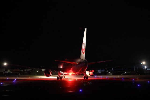 BOEING 767-300 (JA656J) - September 21st 2018:HKD-HND.