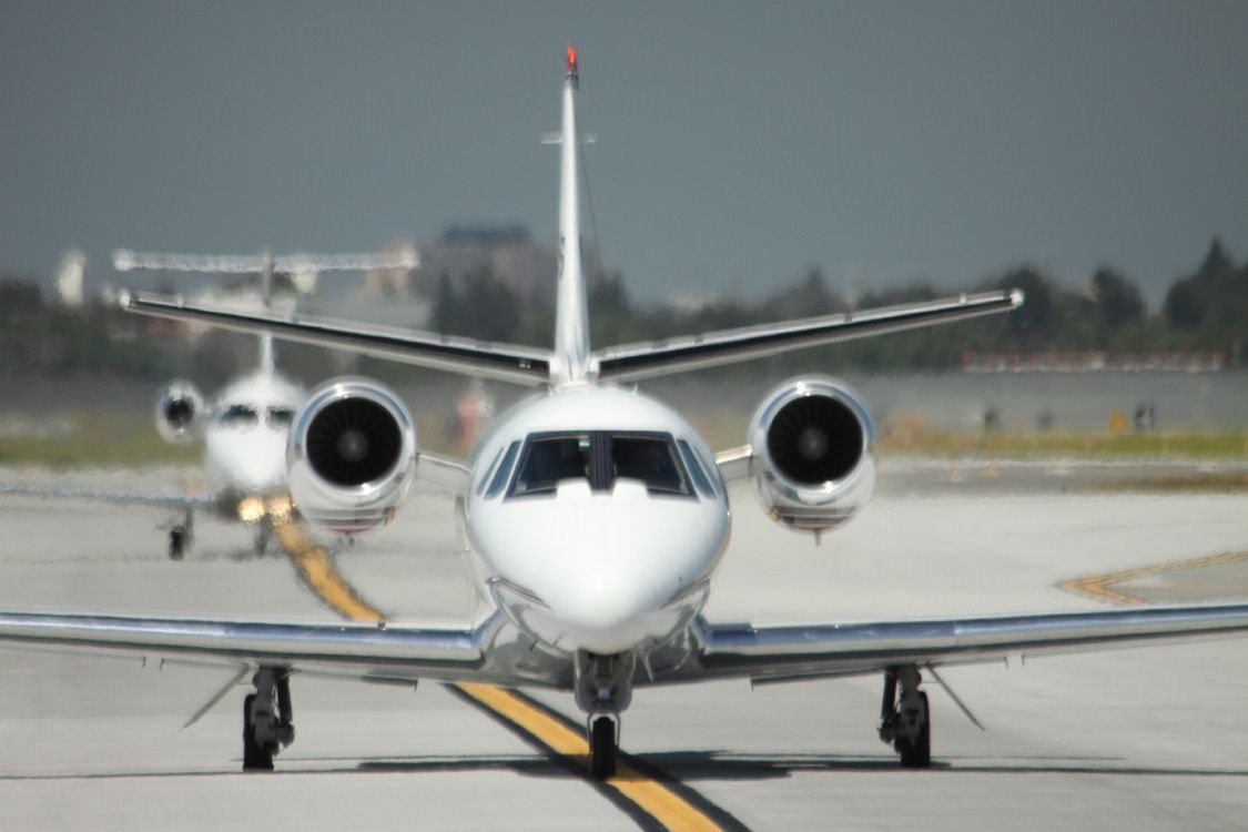Cessna Citation Excel/XLS (N676QS) - Taiing for takeoff at 30L, Followed by N3725L, Hawker Beachcraft Premier