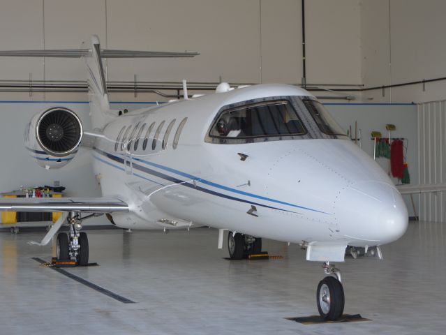 Learjet 45 —