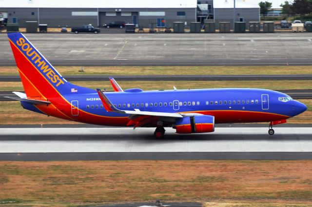 Boeing 737-700 (N428WN)