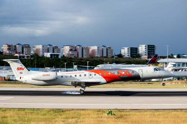 Embraer ERJ-145 (HI1053)