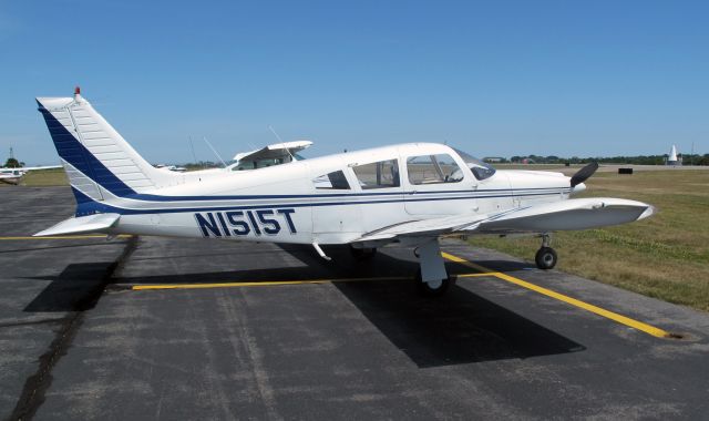 Piper Cherokee Arrow (N1515T)