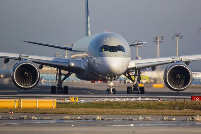 Airbus A350-900 (A7-ALA)