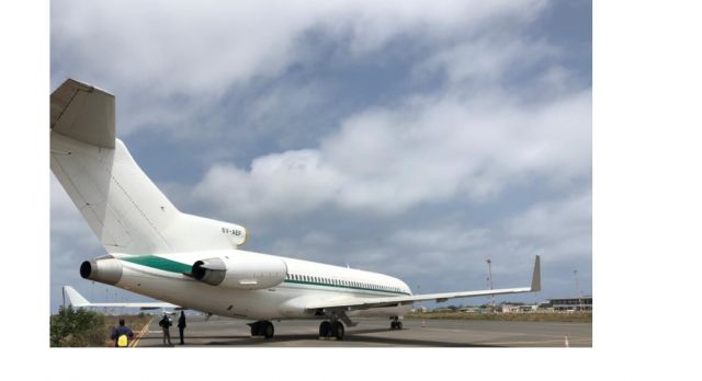 Boeing 727-100 (6V-AEF) - AEROPORT MILITAIRE DAKAR YOFF