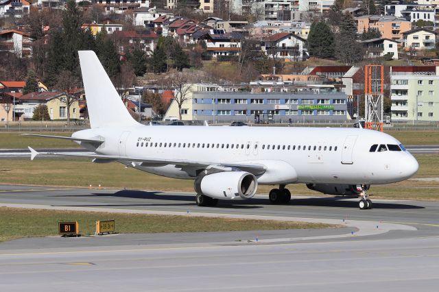 Airbus A320 (OY-RUZ)