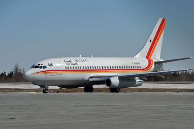 Boeing 737-200 (C-GAIG)