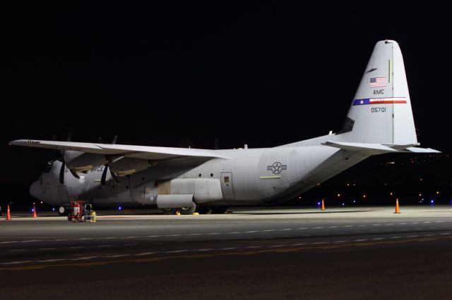 Lockheed C-130 Hercules (10-5701) - LO MÁS NUEVO DE hERCULES.