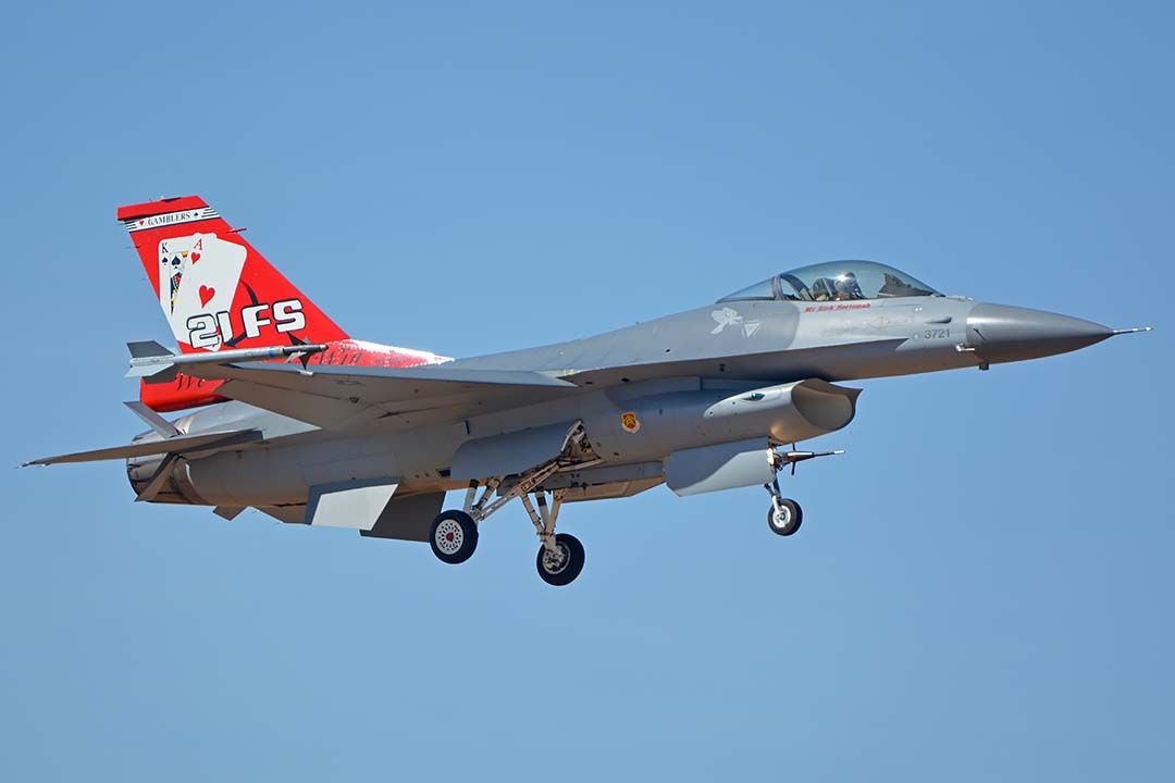 Lockheed F-16 Fighting Falcon (20930721) - Taiwan Air Force F-16A Block 20 93-0721 of the 21st Fighter Squadron Gamblers at Luke Air Force Base on January 31, 2018.