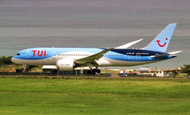 Boeing 787-8 (G-TUIF)