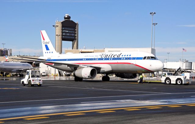 Airbus A320 (N475UA) - Classic Stars and Bars Retro Livery