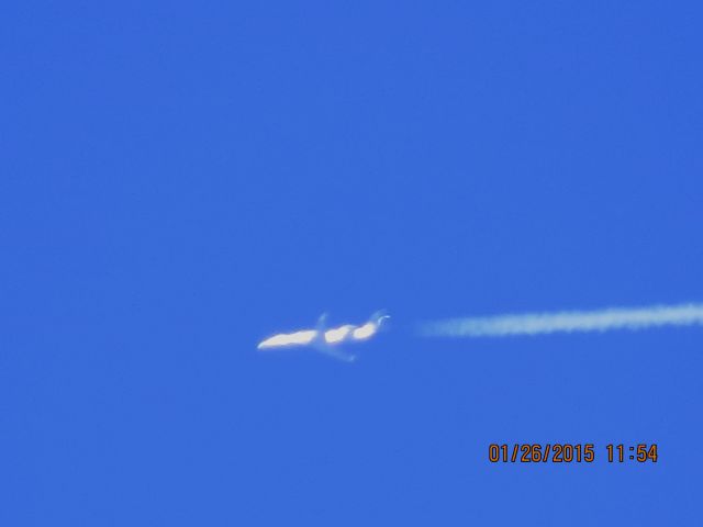 Canadair Regional Jet CRJ-700 (N727SK) - SkyWest Airlines flight 6443 from ORD to OKC over Southeastern Kansas at 38,000 feet.