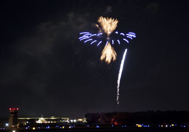 Cessna Citation V (N365EA) - Fireworks at the Danbury CT airport. Happy July 4th!!!