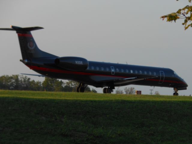 Embraer ERJ-145 (N3DE)