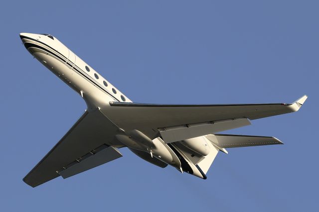 Gulfstream Aerospace Gulfstream V (N90JE)